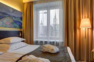 Отель Hotel Palace Таллин Улучшенный двухместный номер с 1 кроватью и доступом в зону для спорта и релаксации-9